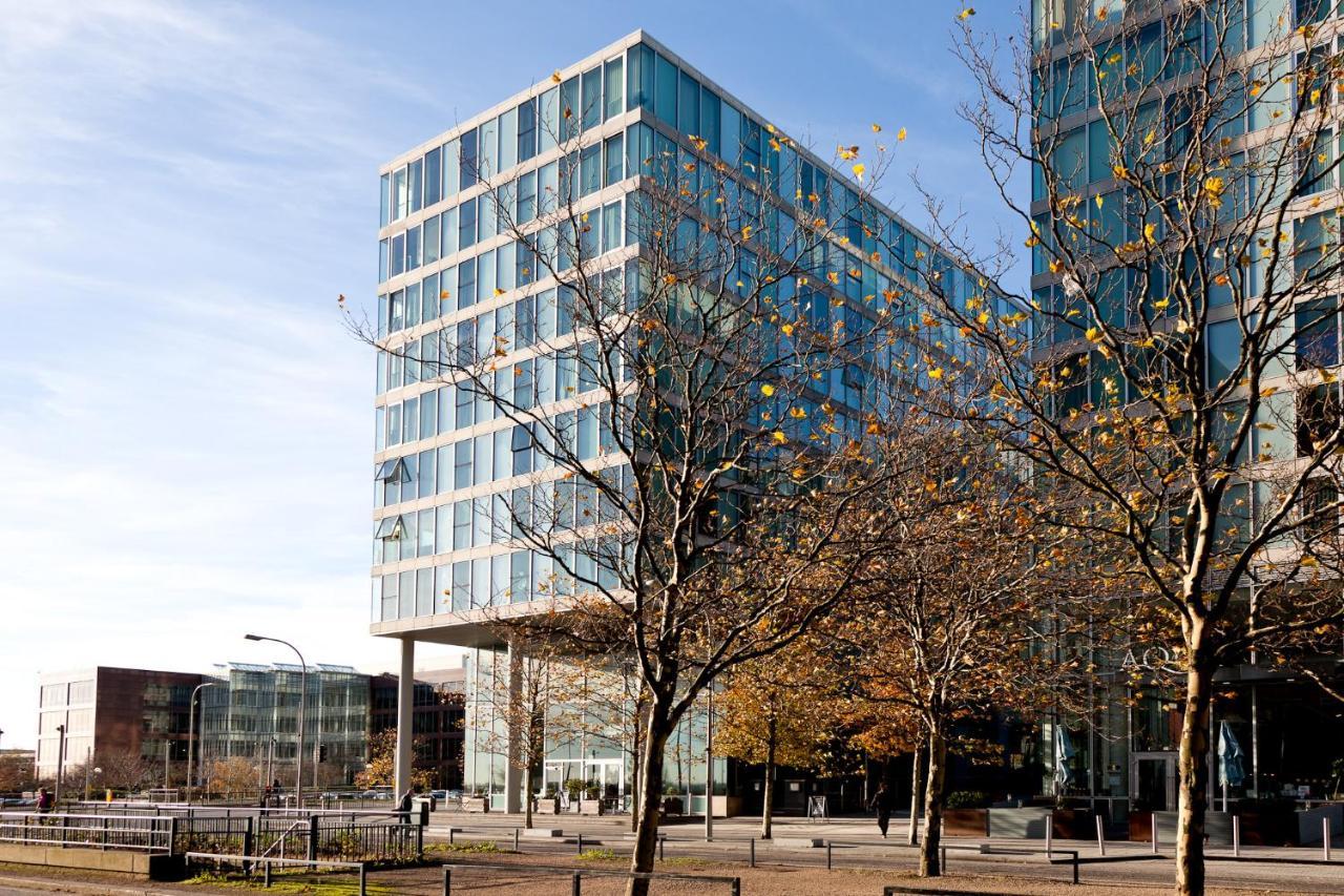 2 Bedroom 2 Bathroom Apartment In Central Milton Keynes With Free Parking And Smart Tv - Contractors, Relocation, Business Travellers Extérieur photo
