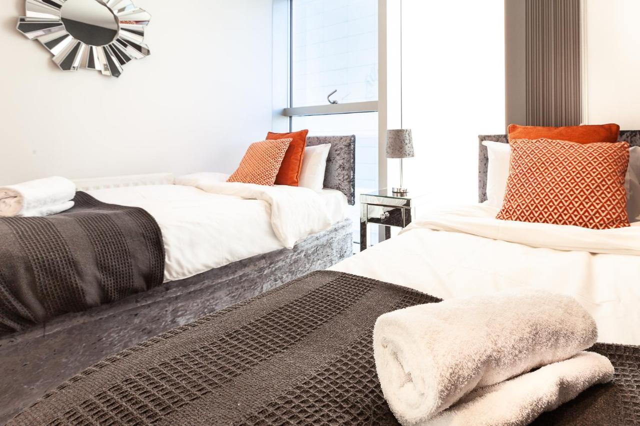 2 Bedroom 2 Bathroom Apartment In Central Milton Keynes With Free Parking And Smart Tv - Contractors, Relocation, Business Travellers Extérieur photo
